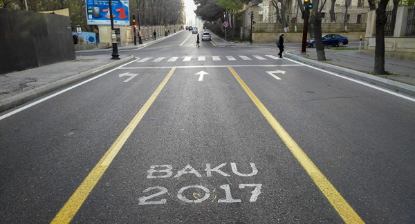 Paytaxtın bəzi küçə və yollarında avtomobillərin hərəkətinə tətbiq olunmuş məhdudiyyət götürülüb